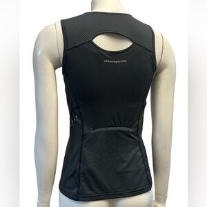 CHLOROPHYLL Charcoal Athletic Activewear Tank Top. Back Pocket. Reflective.